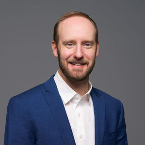 Meet your Posher, Tom